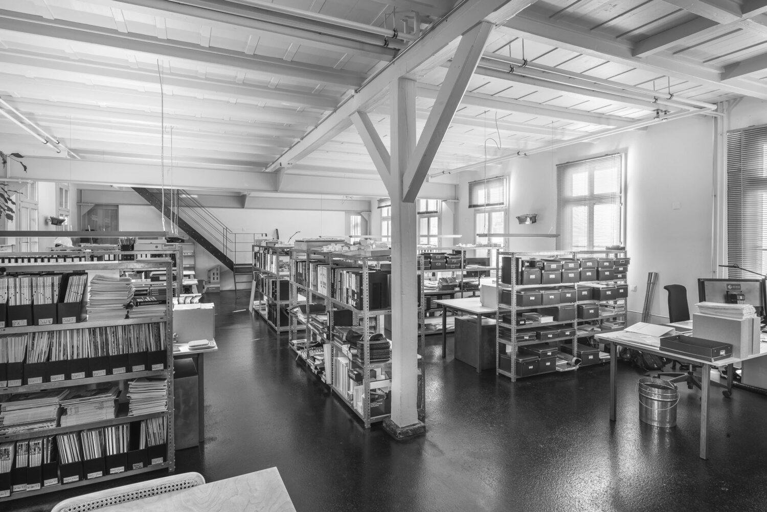 2017 Fabrik Industrieweg 8 sw