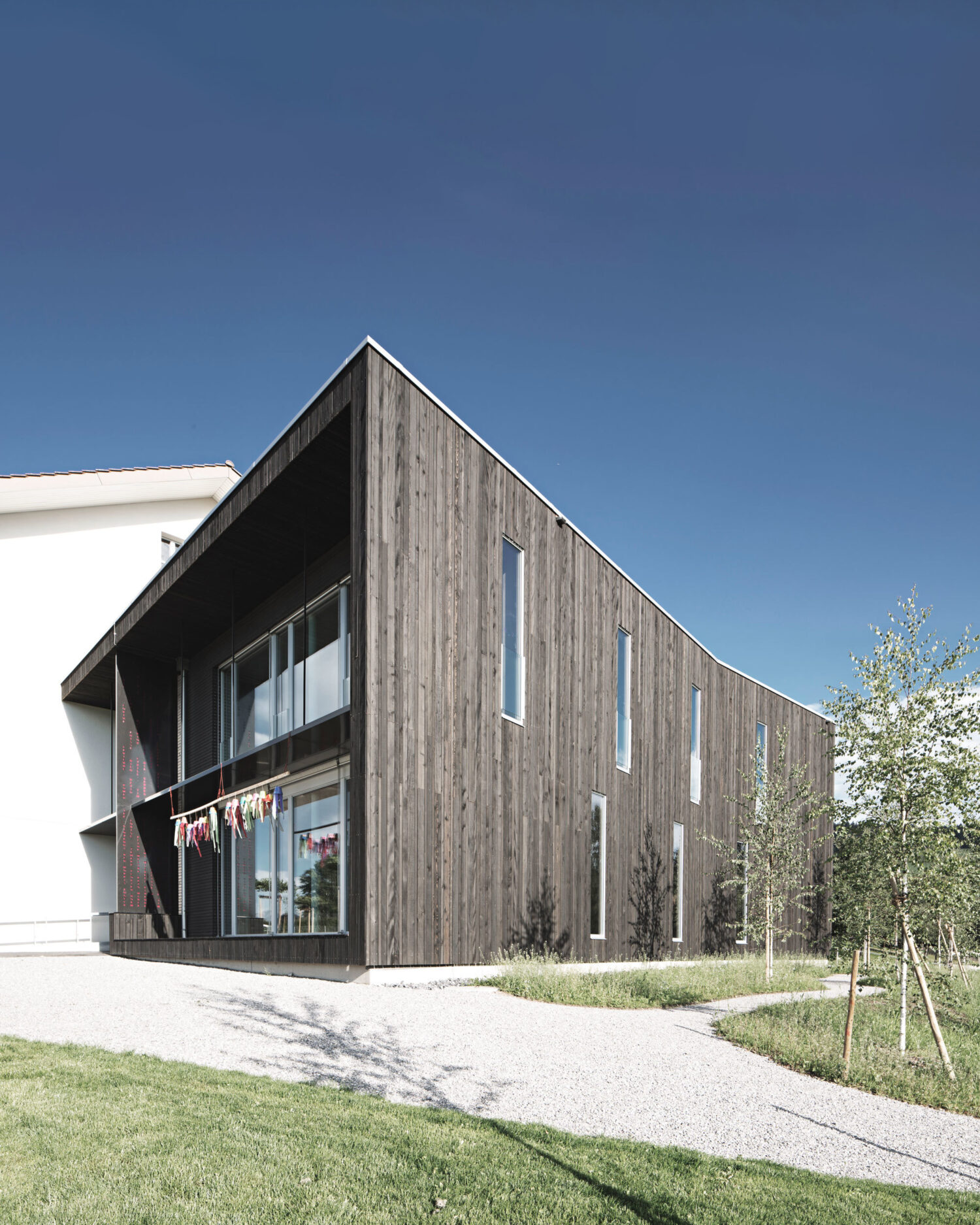 Schulhaus badhus V3 A3025 klein